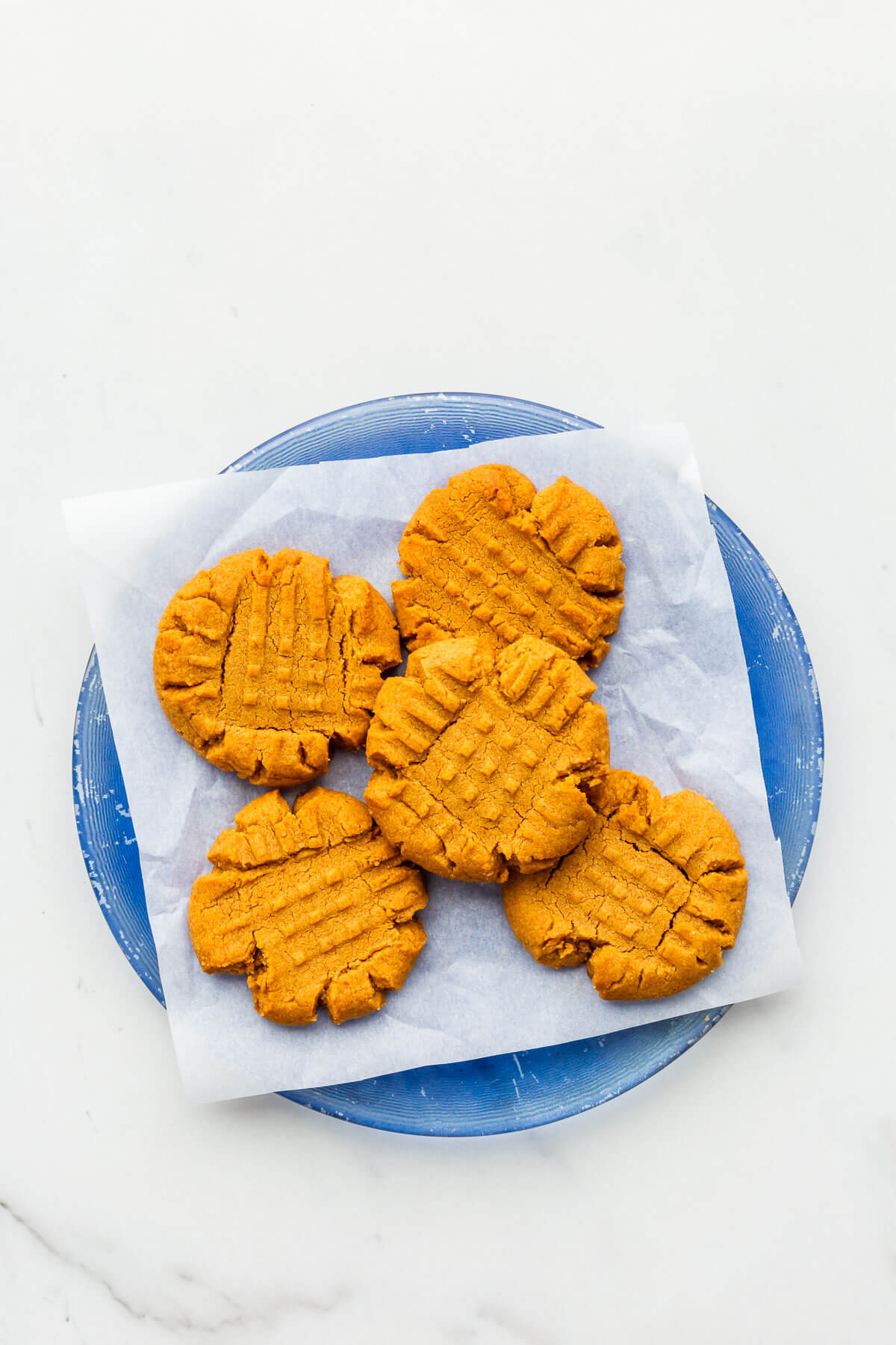 A plate of flourless peanut butter cookies.